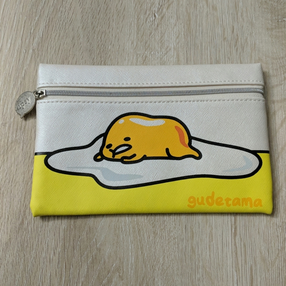 Makeup bag